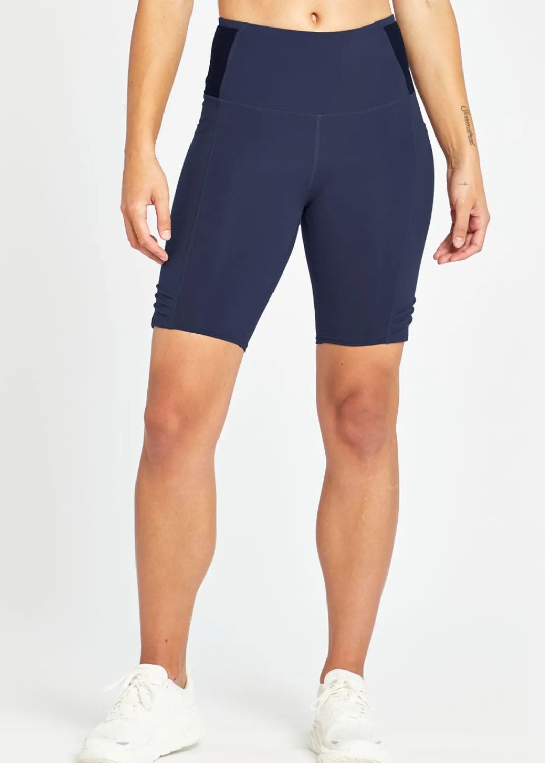Women Oiselle Shorts*Long Pocket Jogger Shorts