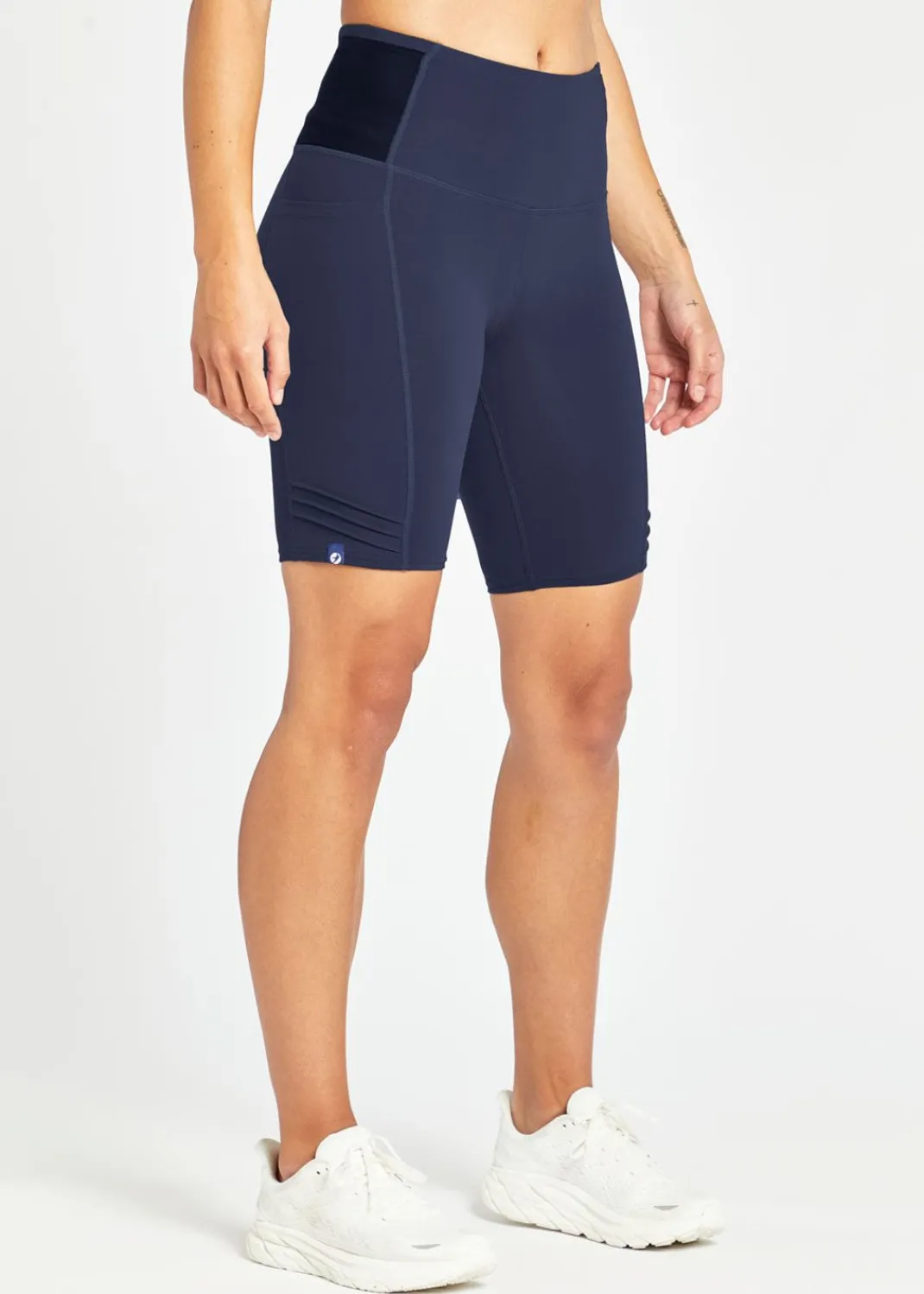 Women Oiselle Shorts*Long Pocket Jogger Shorts