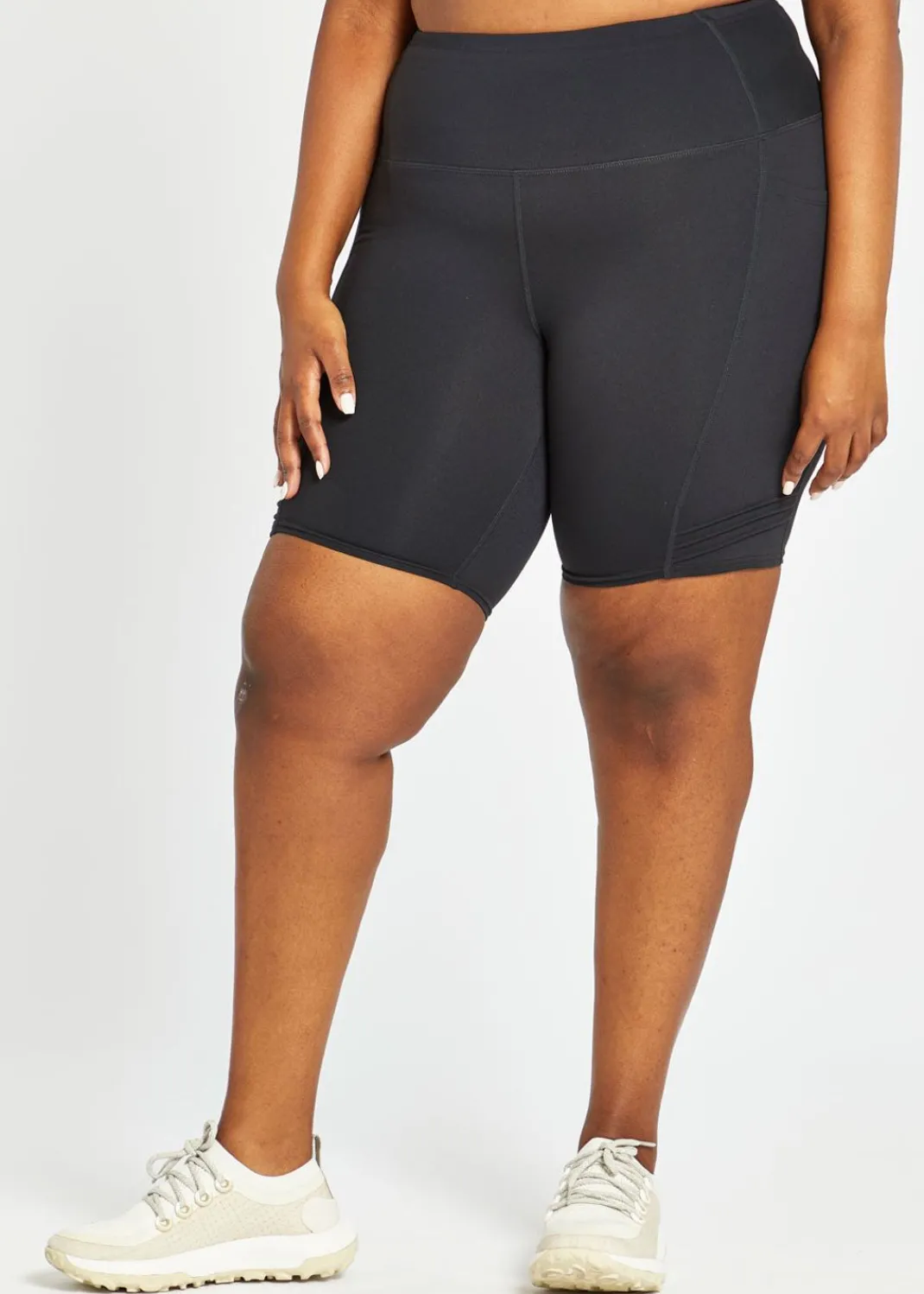 Women Oiselle Shorts*Long Pocket Jogger Shorts