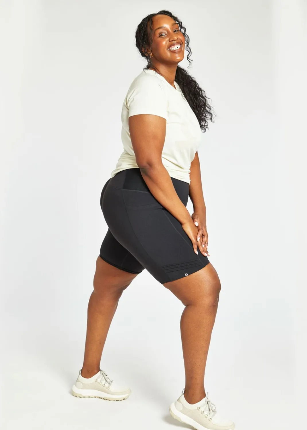 Women Oiselle Shorts*Long Pocket Jogger Shorts