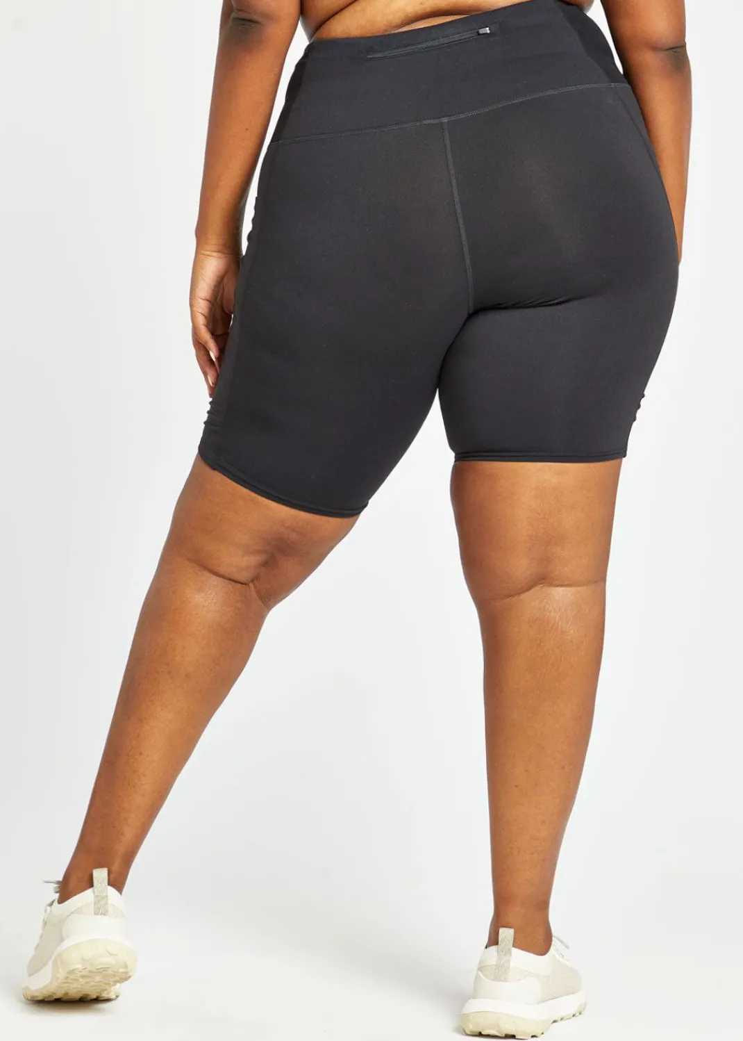 Women Oiselle Shorts*Long Pocket Jogger Shorts