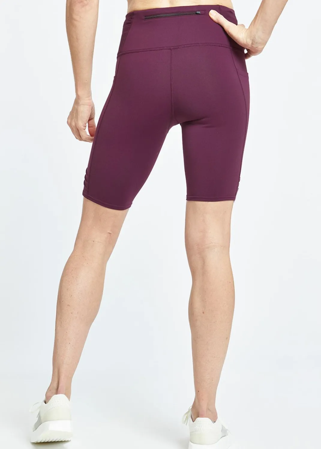 Women Oiselle Shorts*Long Pocket Jogger Shorts