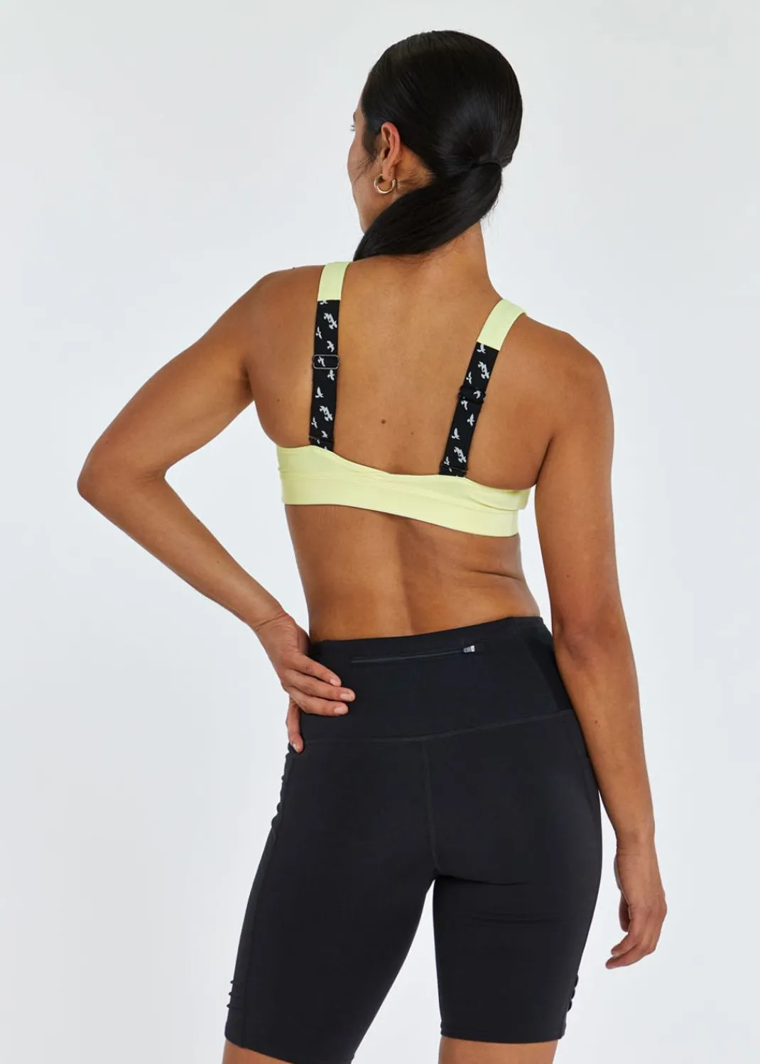 Women Oiselle Sports Bras*Esther Bra