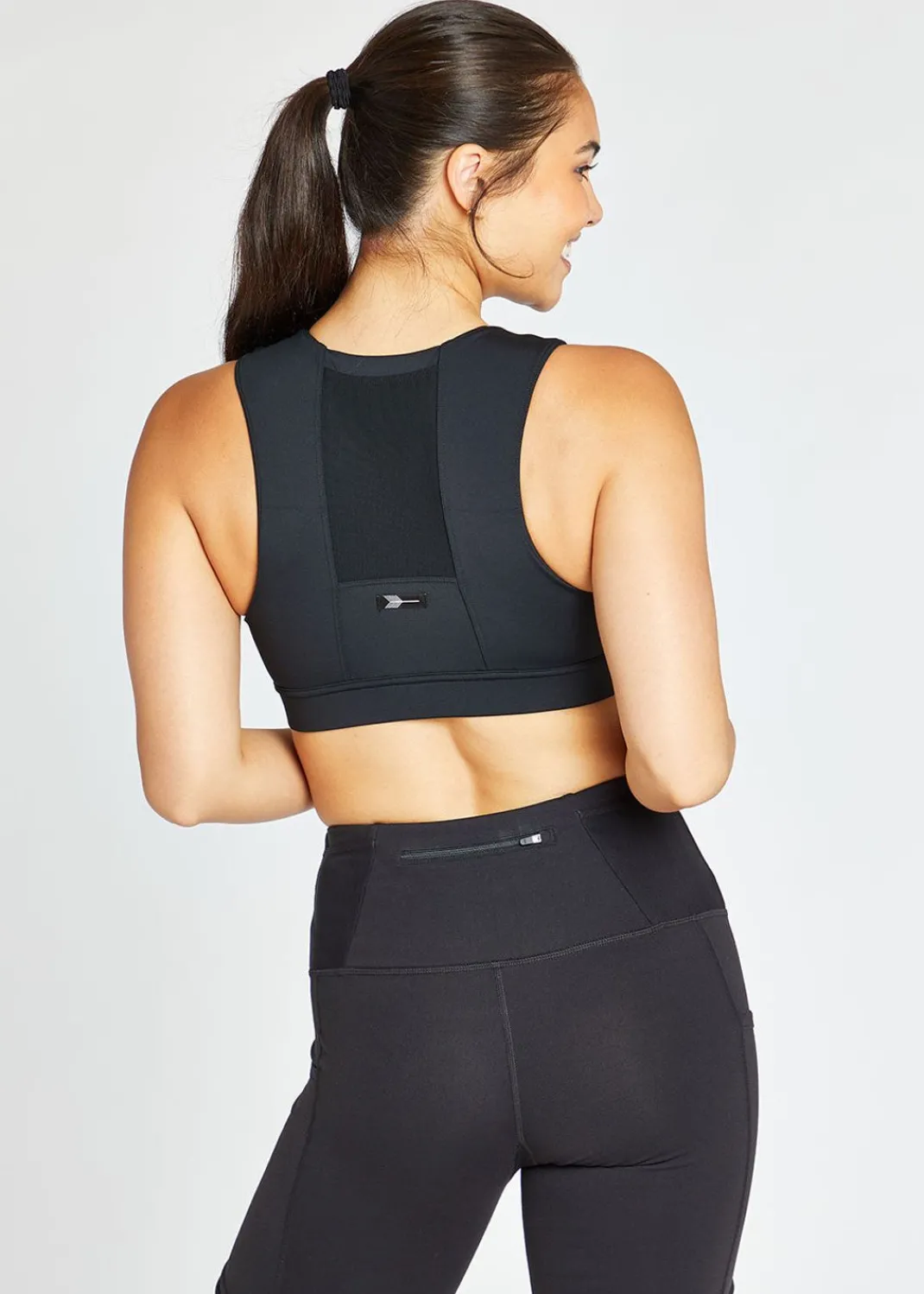 Women Oiselle Sports Bras*Flyout Zip Bra