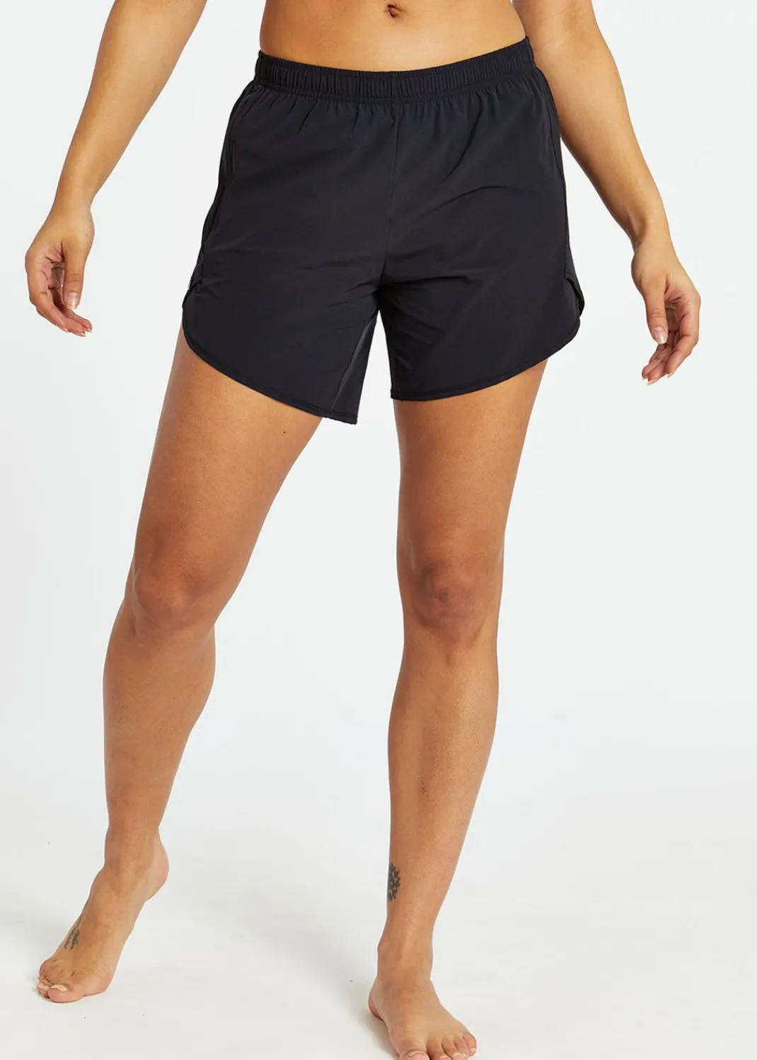 Women Oiselle Shorts*Long Flyout Shorts