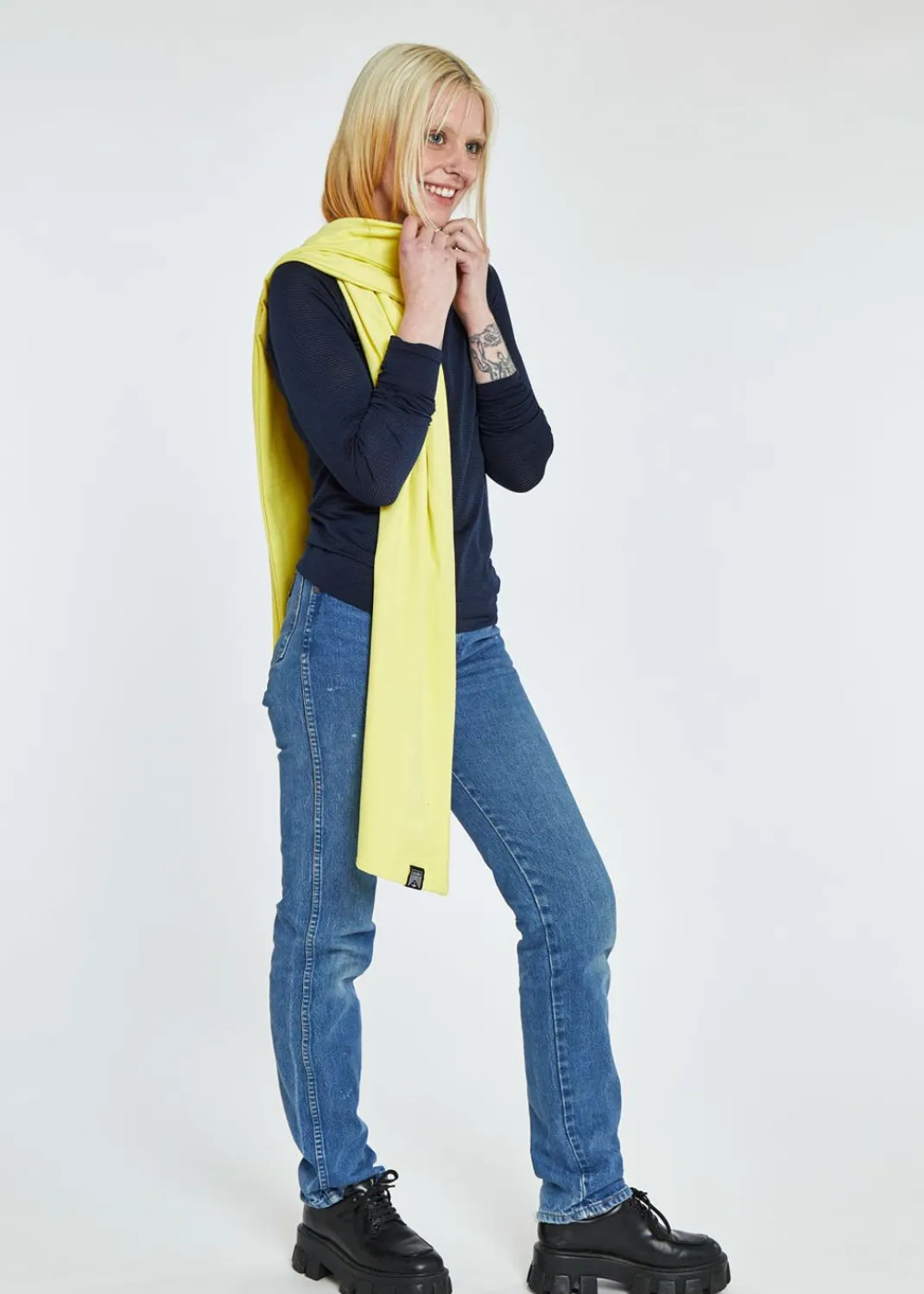 Women Oiselle Neck + Arms*Lux Ultra Scarf