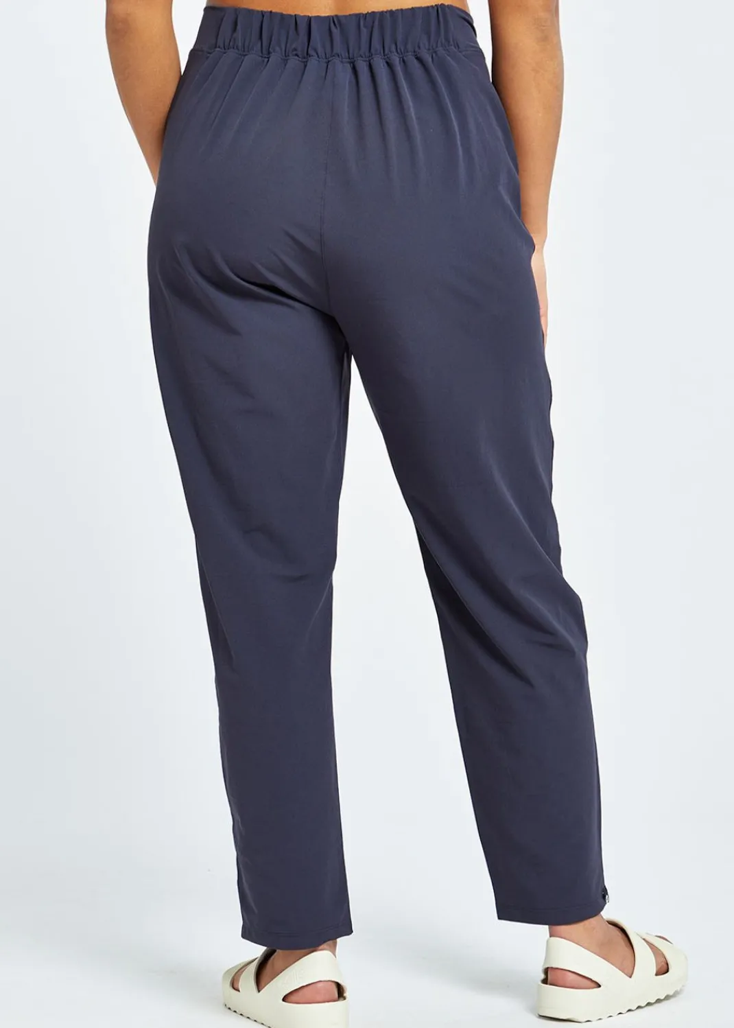 Women Oiselle Pants*Lauren Feeling Bookish Pants