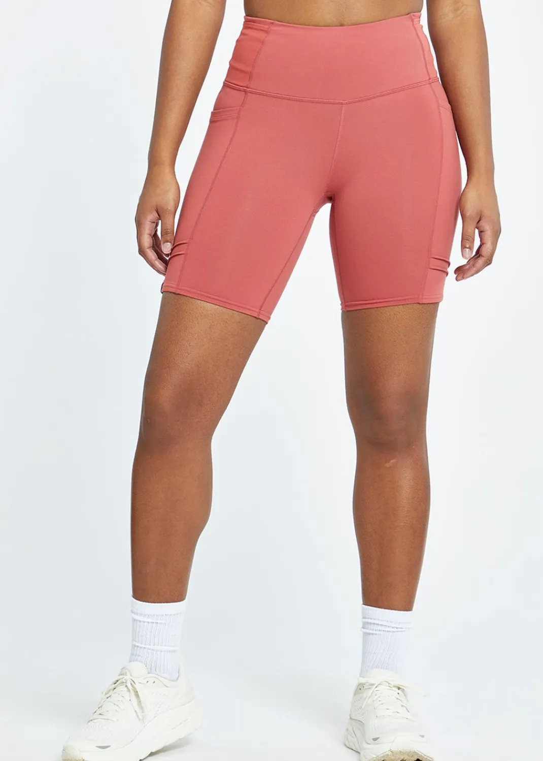 Women Oiselle Shorts*Mid Length Pocket Jogger Shorts