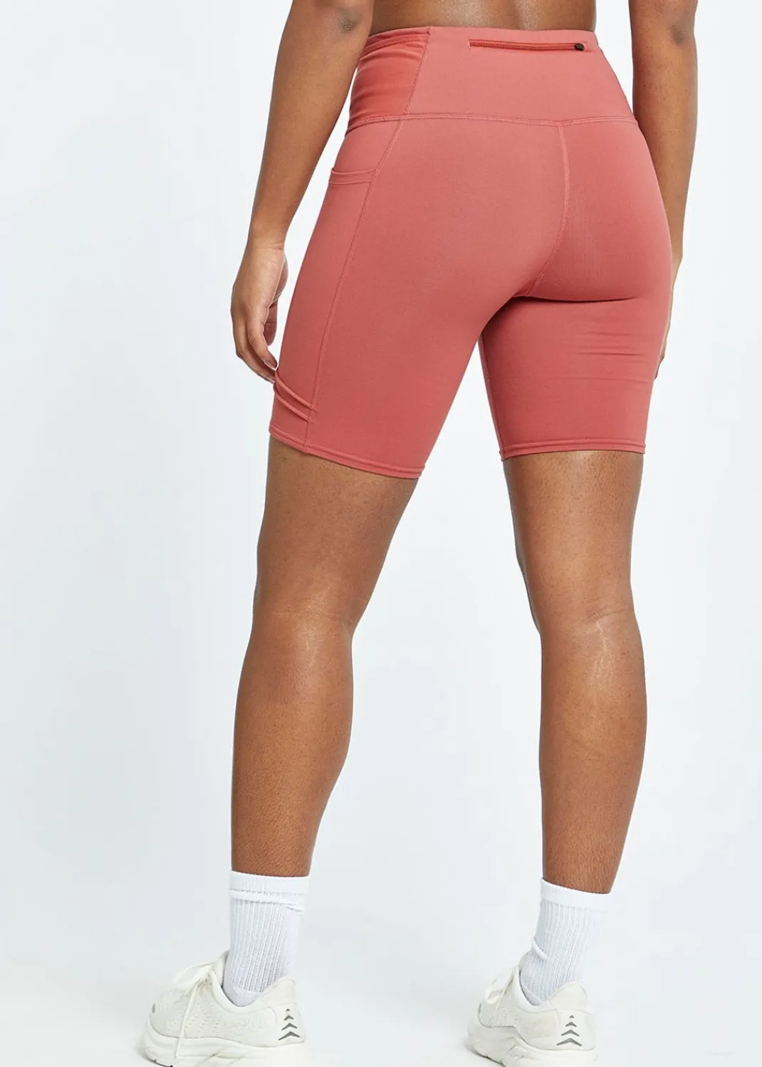 Women Oiselle Shorts*Mid Length Pocket Jogger Shorts