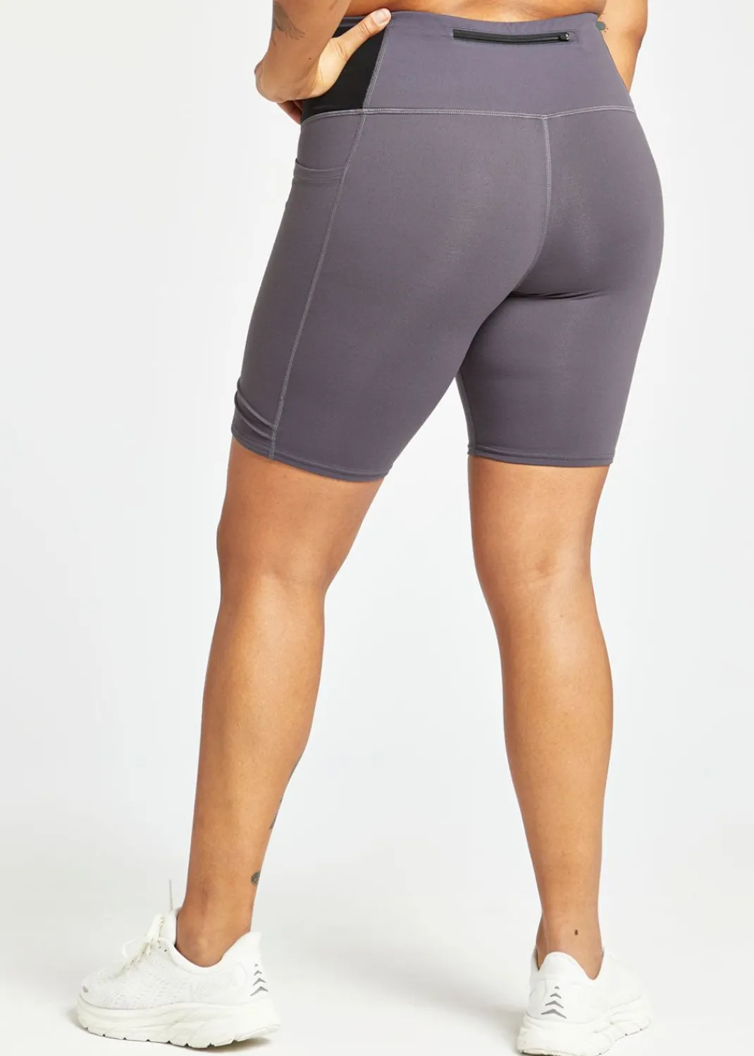 Women Oiselle Shorts*Mid Length Pocket Jogger Shorts