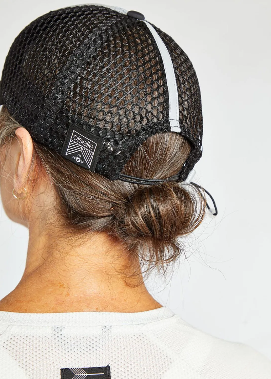 Women Oiselle Headwear*Reflective Runner Trucker Hat